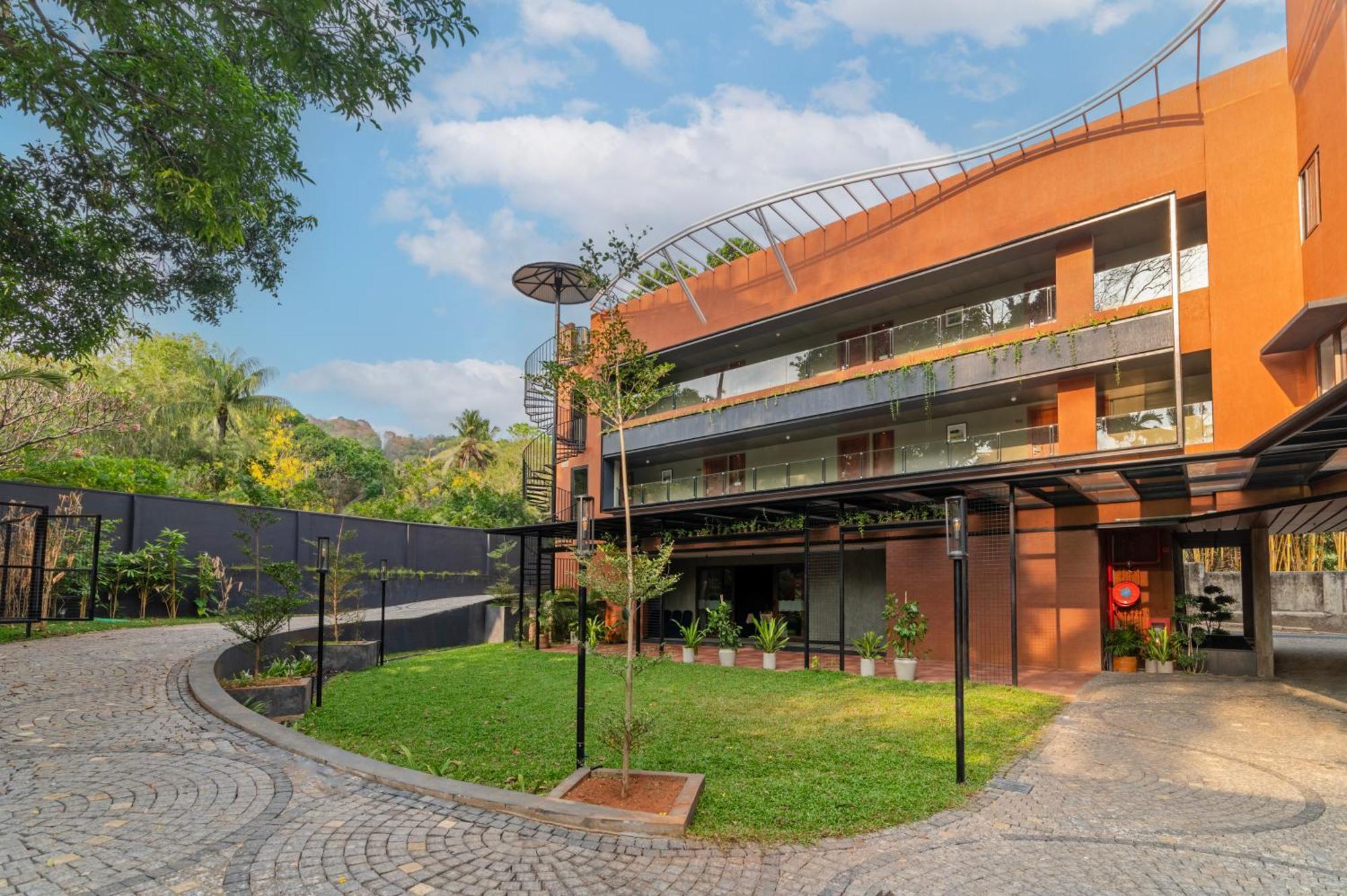 Hotel Sterling Athirappilly Kallana Zewnętrze zdjęcie